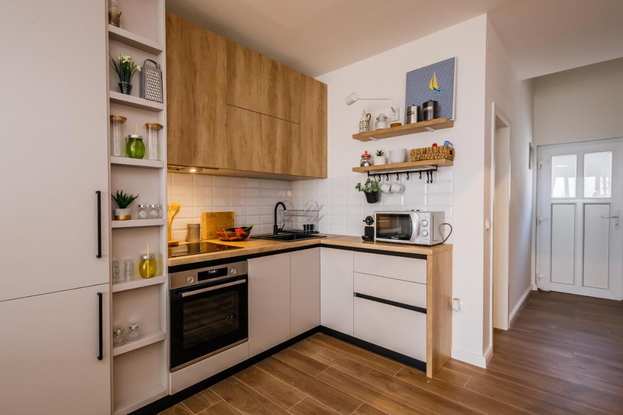 Apartment Maestral Sutivan Eksteriør bilde